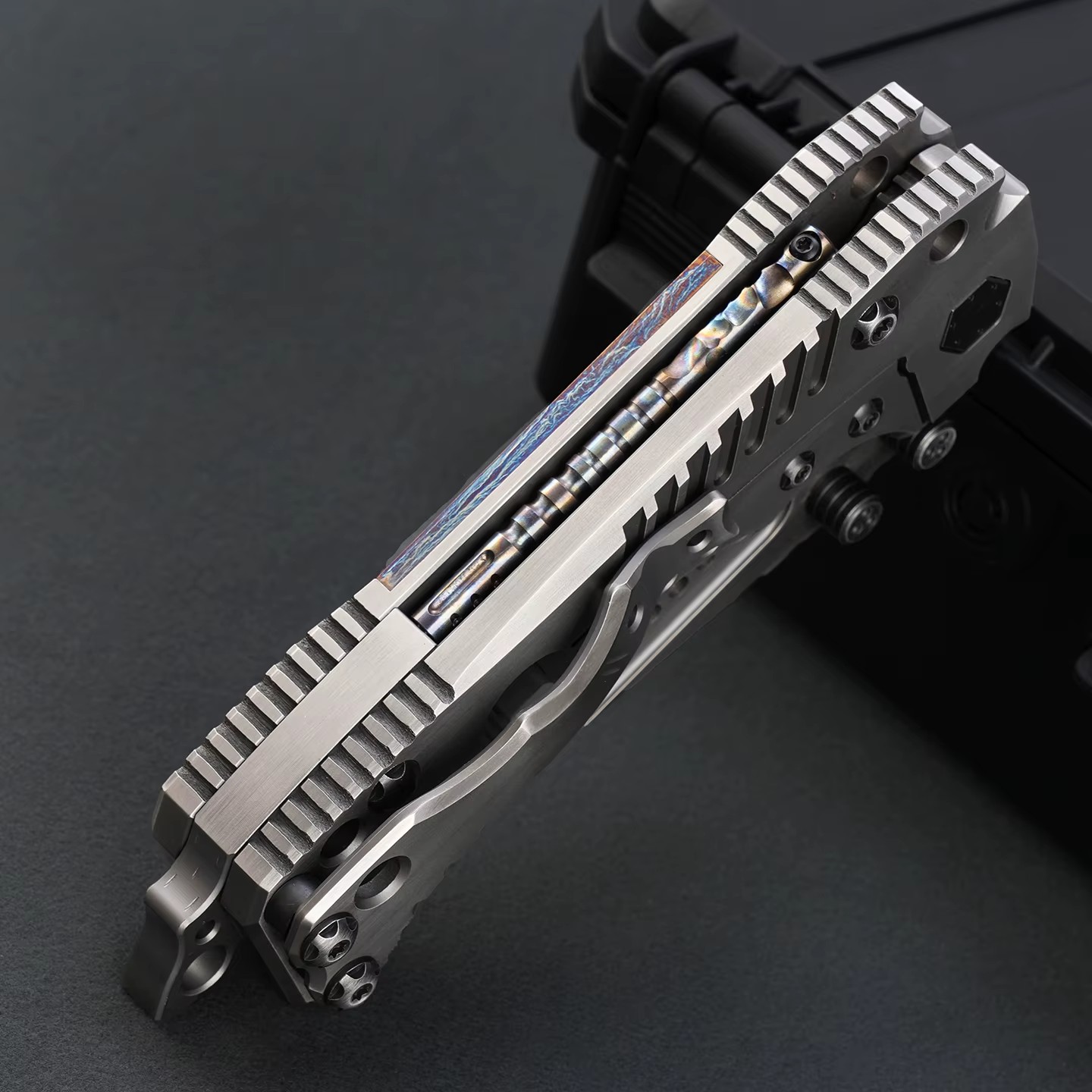 Advanced T1 Folding Knife VG10 steel blade, titanium alloy handle. Suitable for hunting, hiking, traveling and camping. — Titanium EDC, Titanium handle — capture 3